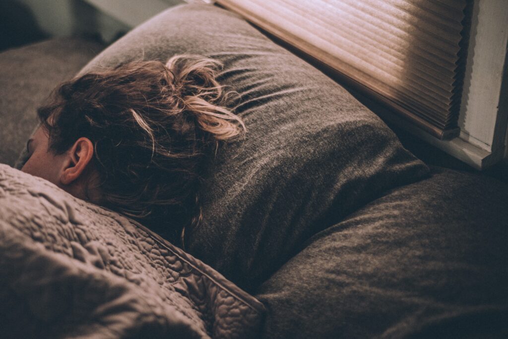 SLEEP HYGIENE: 8 HEALTHY HABITS FOR BETTER SLEEP