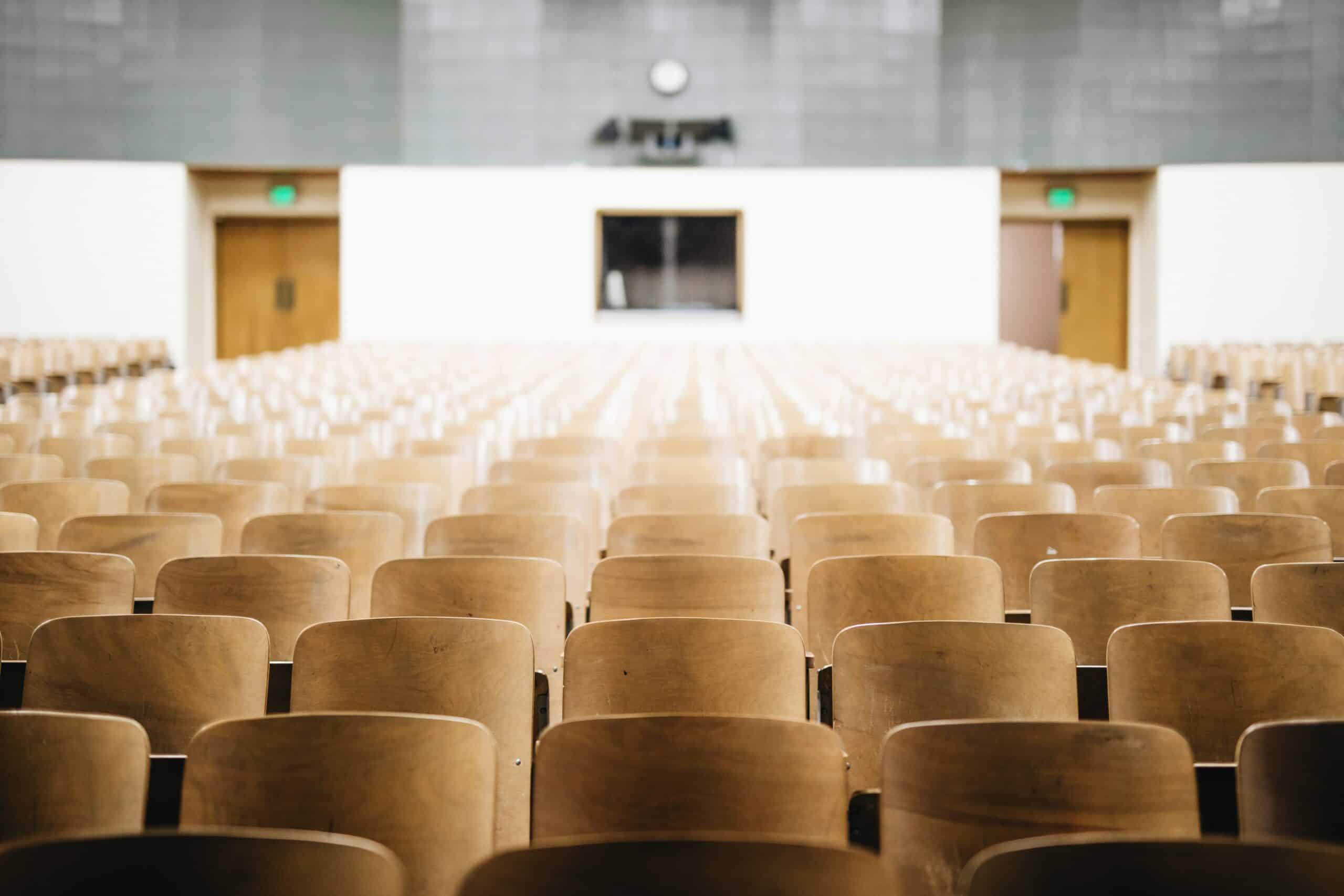 auditorium for psychology presentation